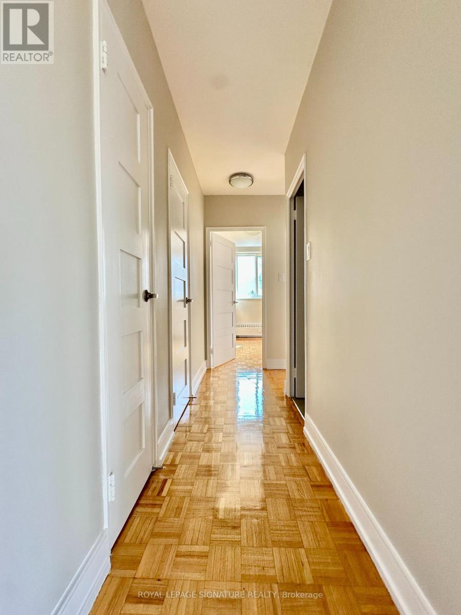501 - 10 Shallmar Boulevard, Toronto, Ontario  M5N 1J4 - Photo 7 - C12440565