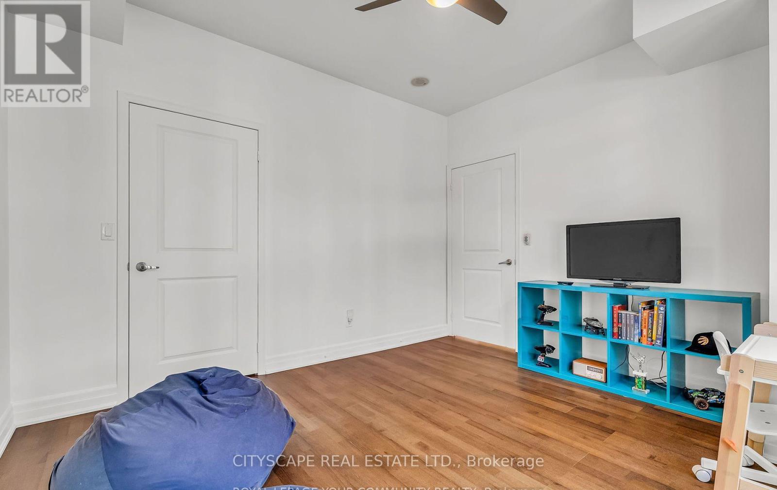 Th 7 - 81 Sloping Sky Mews, Toronto, Ontario  M5V 1P4 - Photo 29 - C12440580