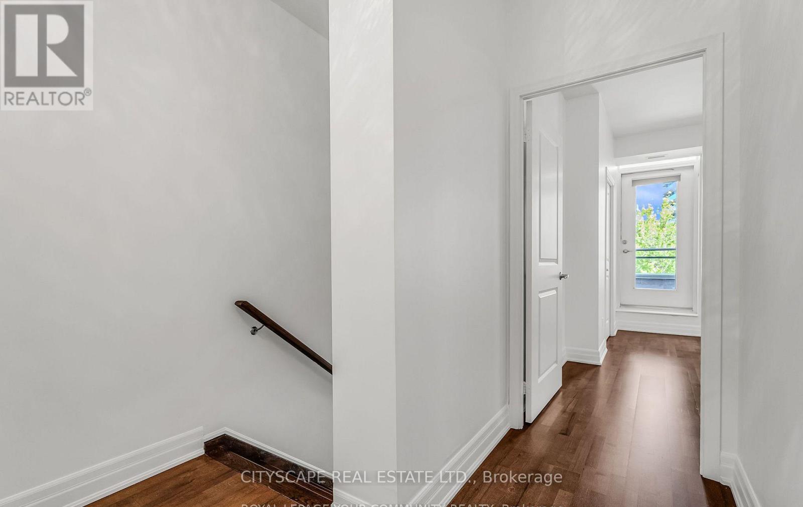 Th 7 - 81 Sloping Sky Mews, Toronto, Ontario  M5V 1P4 - Photo 35 - C12440580