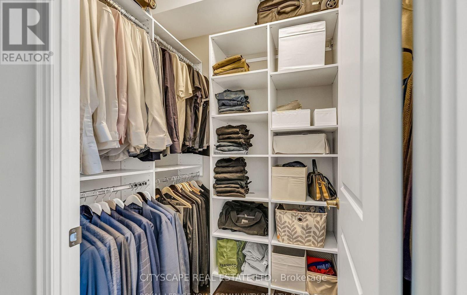 Th 7 - 81 Sloping Sky Mews, Toronto, Ontario  M5V 1P4 - Photo 40 - C12440580