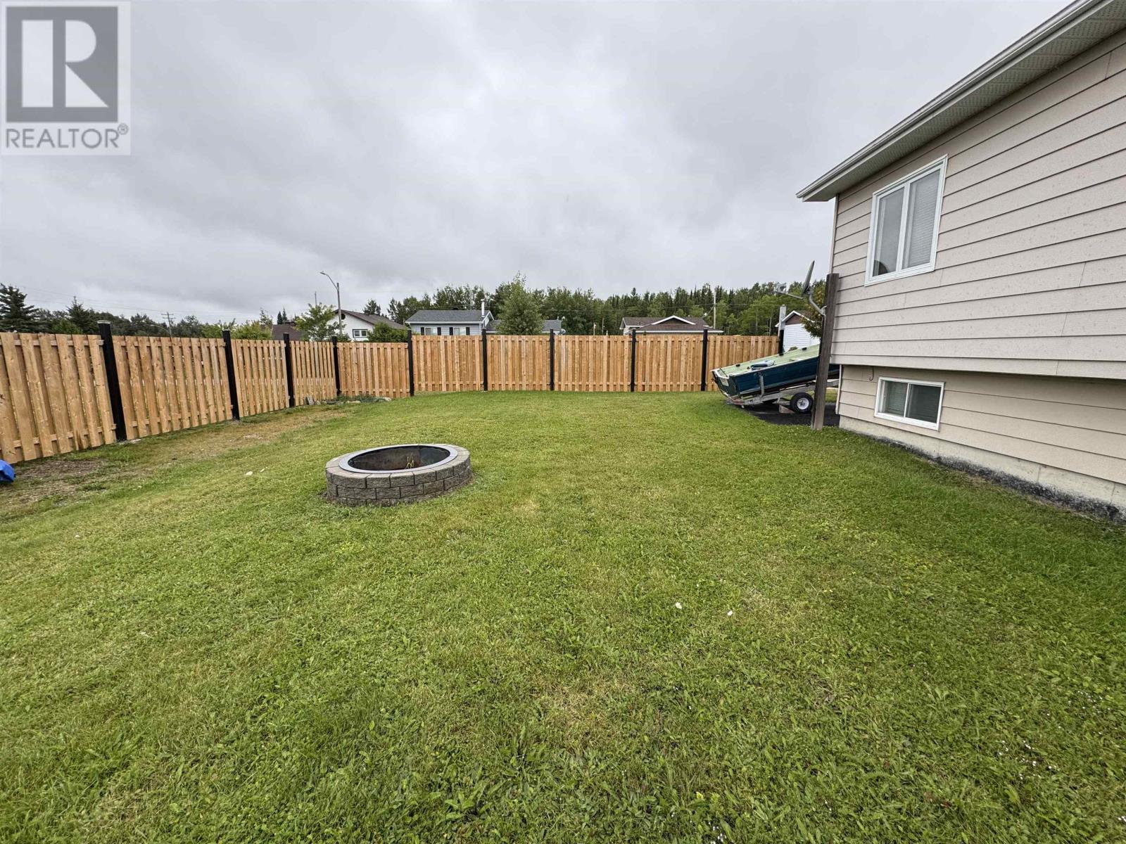 2 Moose Drive, Manitouwadge, Ontario  P0T 2C0 - Photo 34 - TB252794
