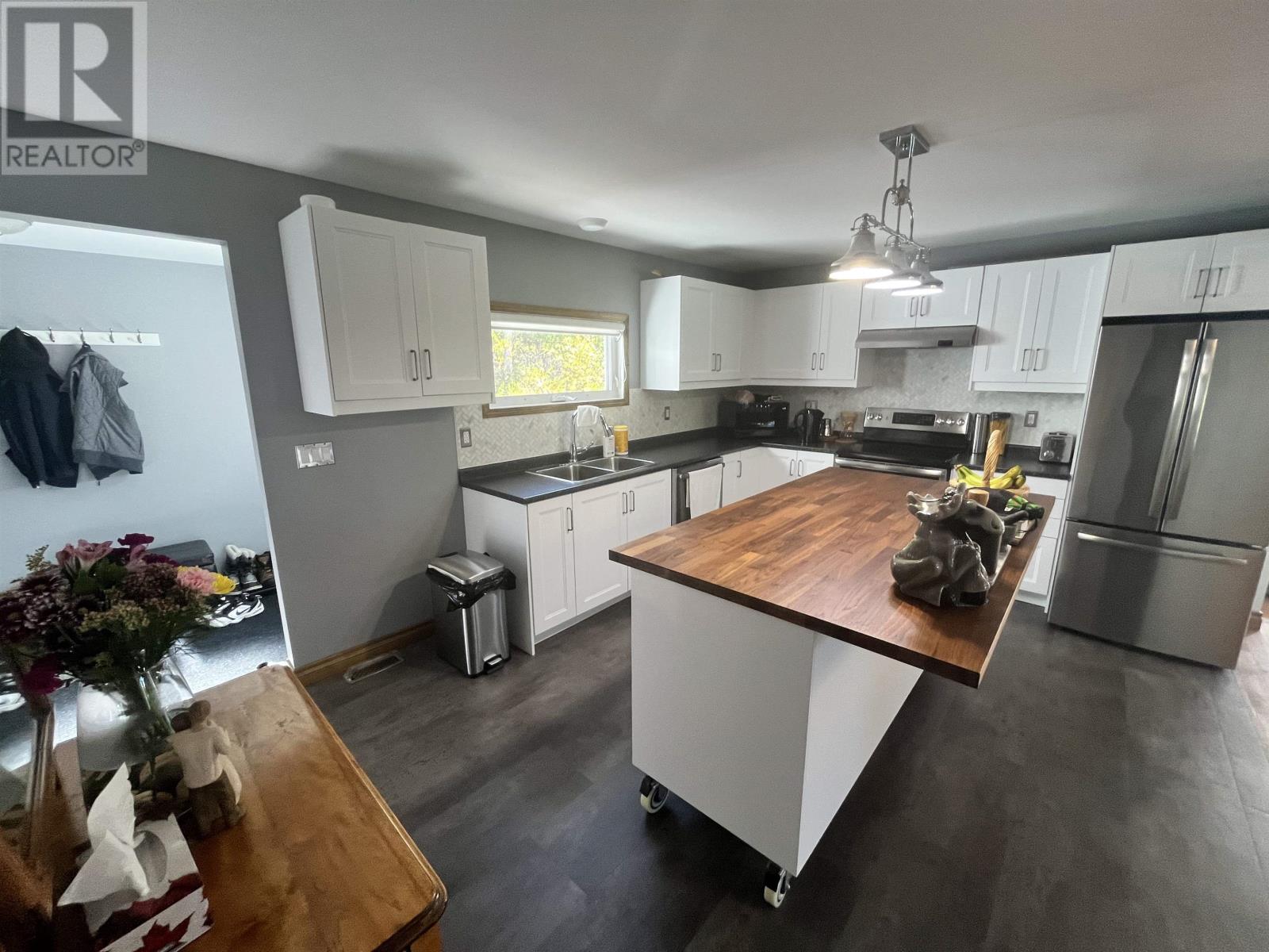 16 Lakeview Avenue, Cochenour, Ontario  P0V 1L0 - Photo 18 - TB253107