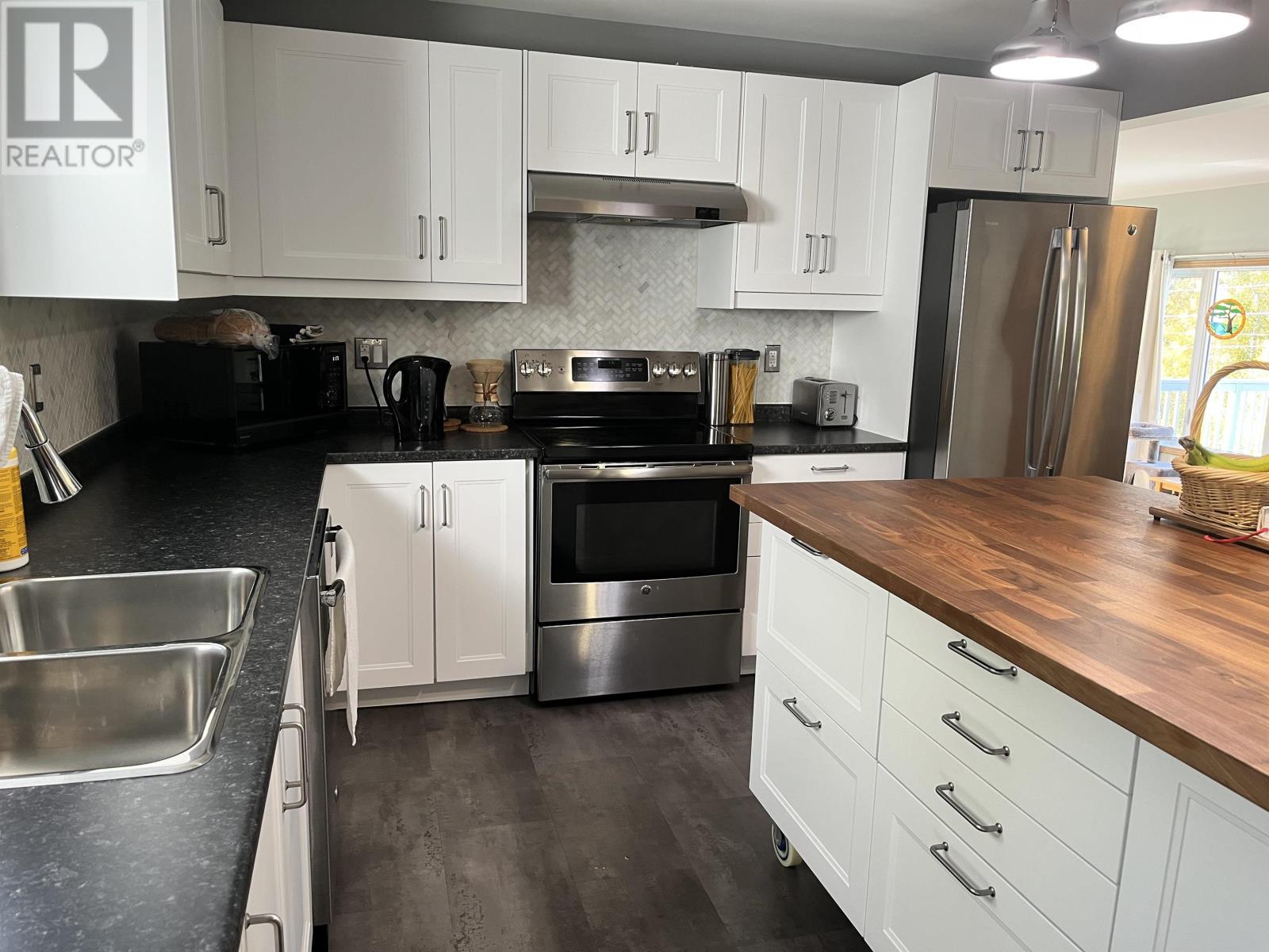 16 Lakeview Avenue, Cochenour, Ontario  P0V 1L0 - Photo 20 - TB253107