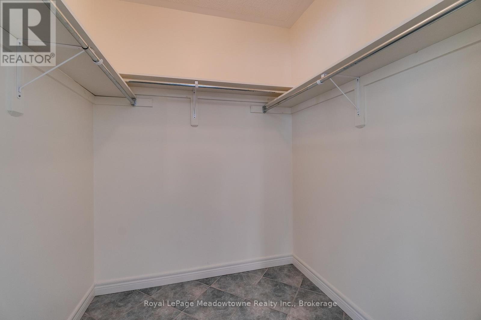 20 Arbordale Walk, Guelph, Ontario  N1C 4X7 - Photo 11 - X12440627