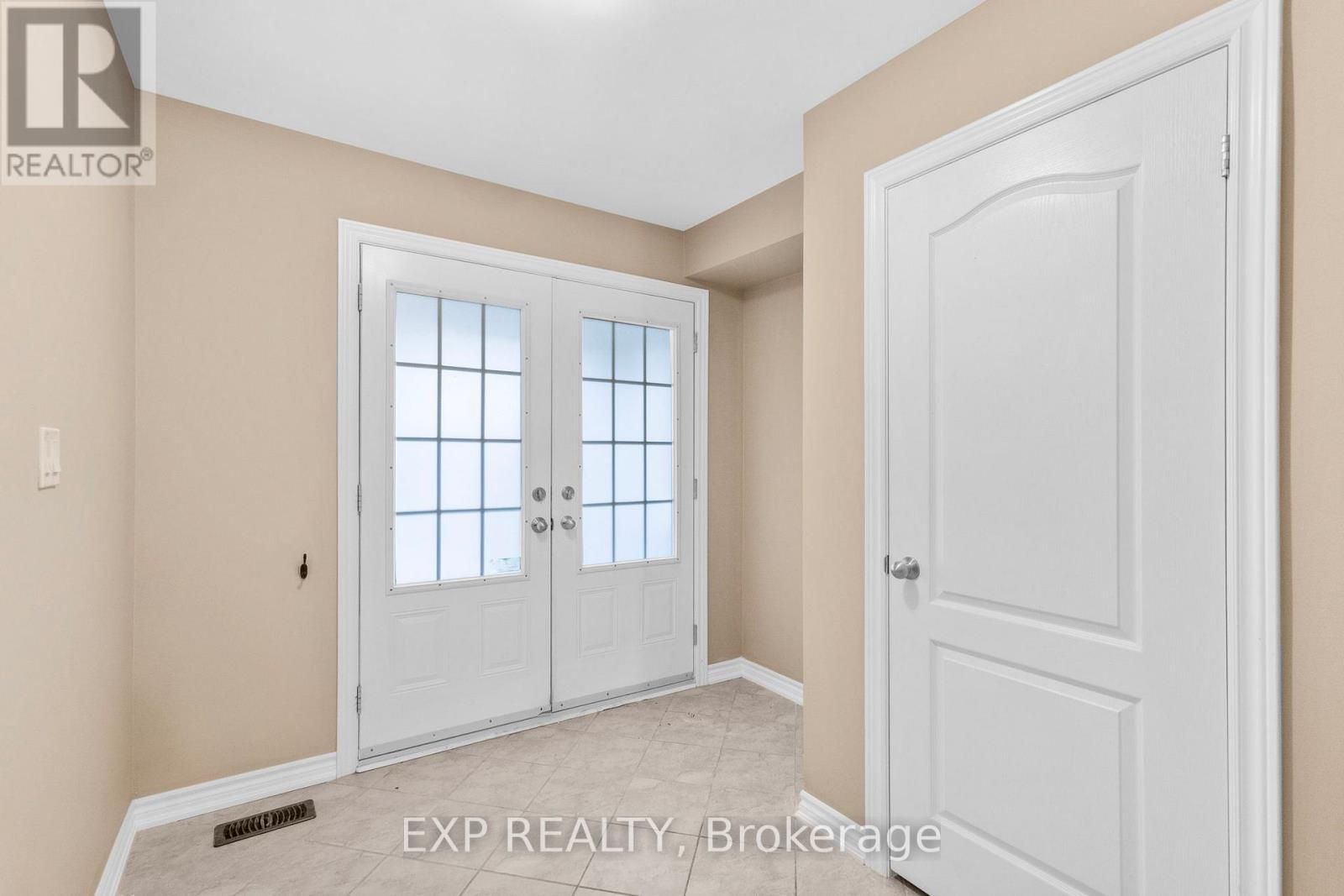 19 - 715 Grandview Street N, Oshawa, Ontario  L1K 0N2 - Photo 2 - E12440421