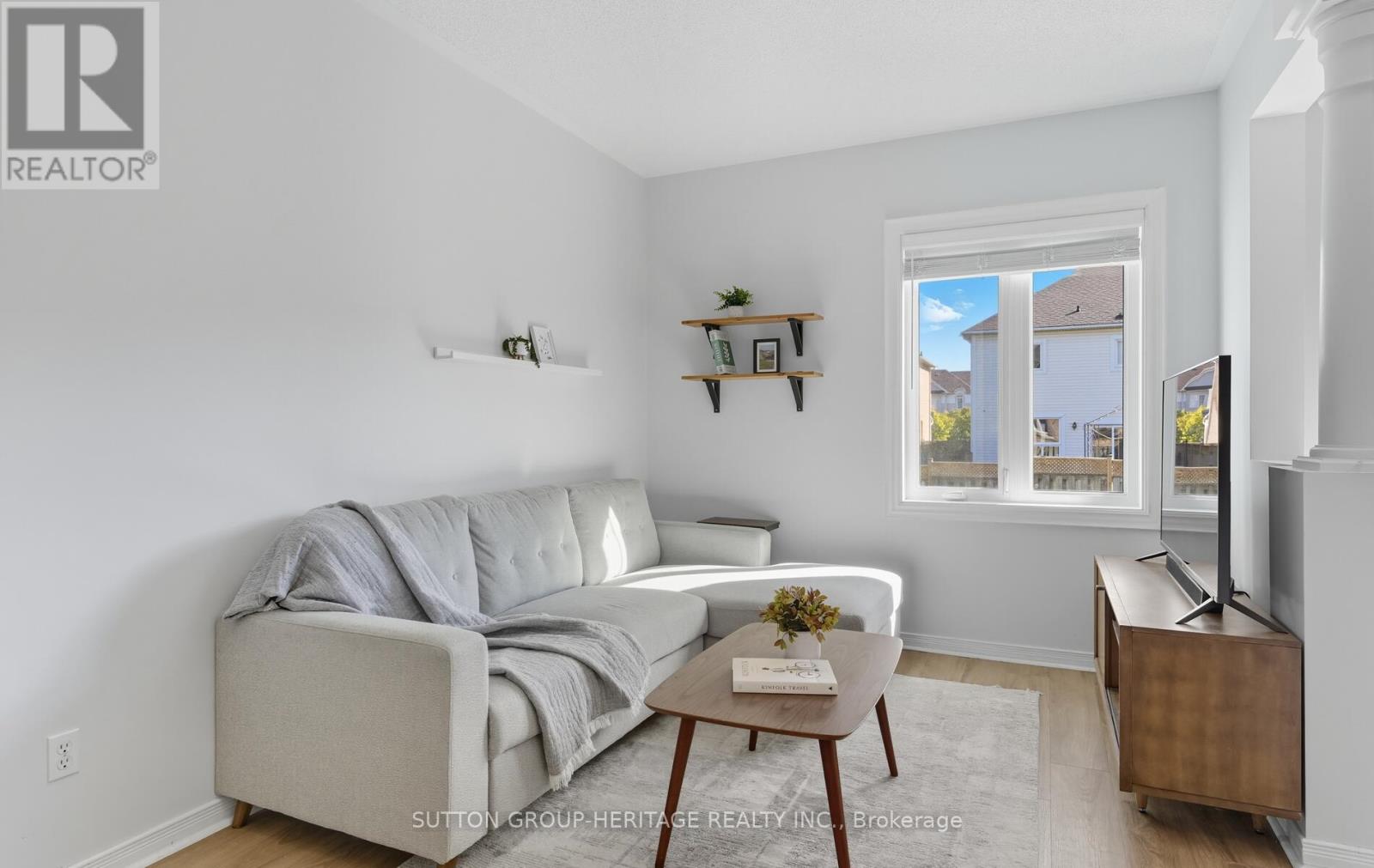 9 Bliss Court, Whitby, Ontario  L1N 9V5 - Photo 7 - E12440472