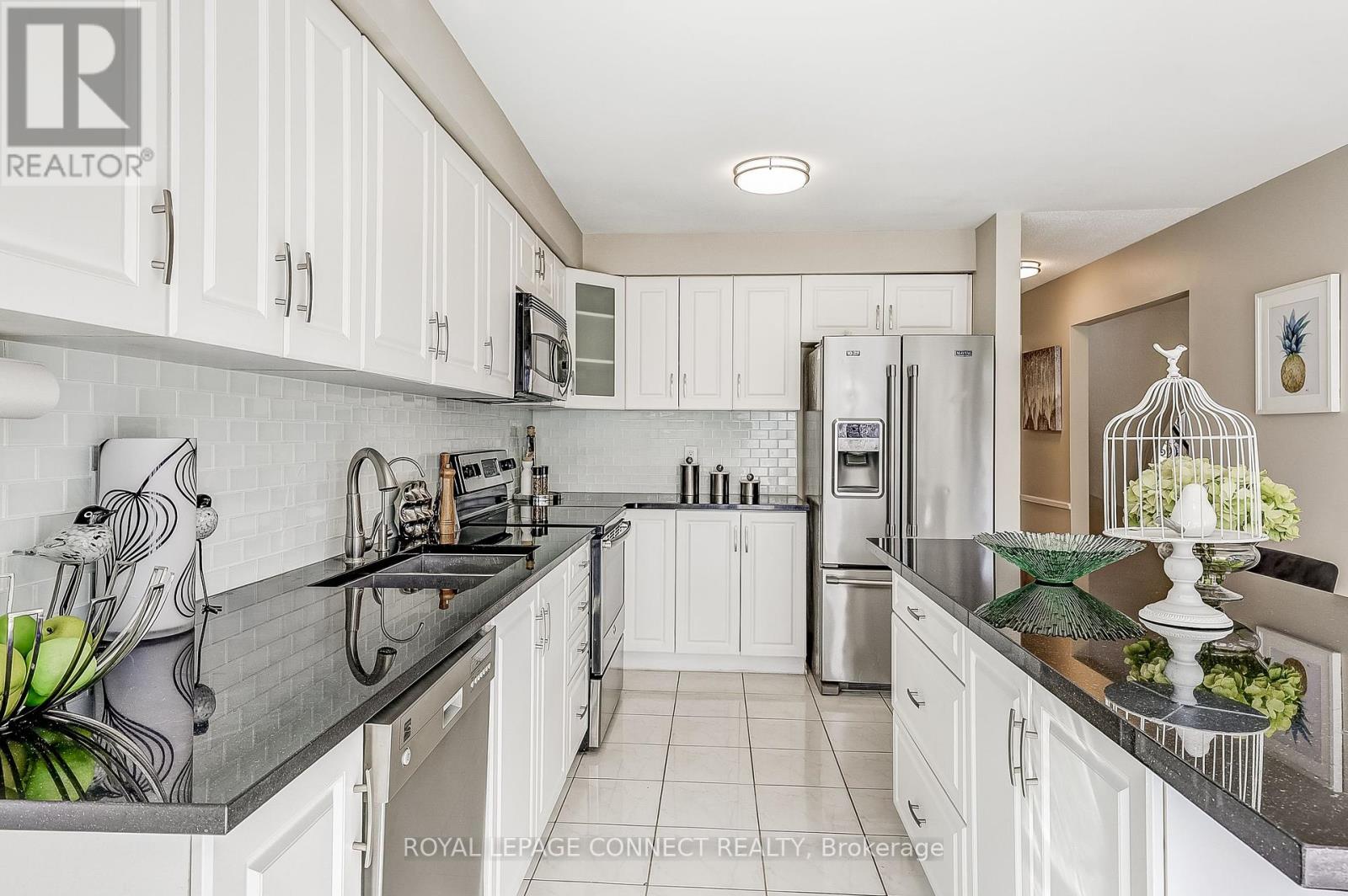 2009 Bushmill Street, Pickering (Liverpool), Ontario  L1X 1C8 - Photo 13 - E12440526