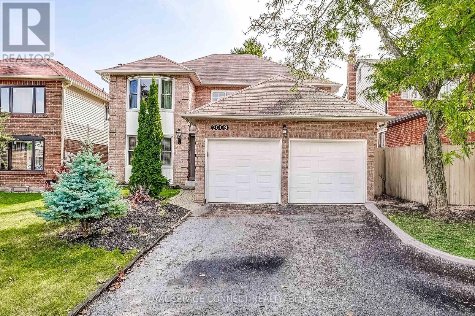2009 Bushmill Street, Pickering (Liverpool), Ontario  L1X 1C8 - Photo 2 - E12440526