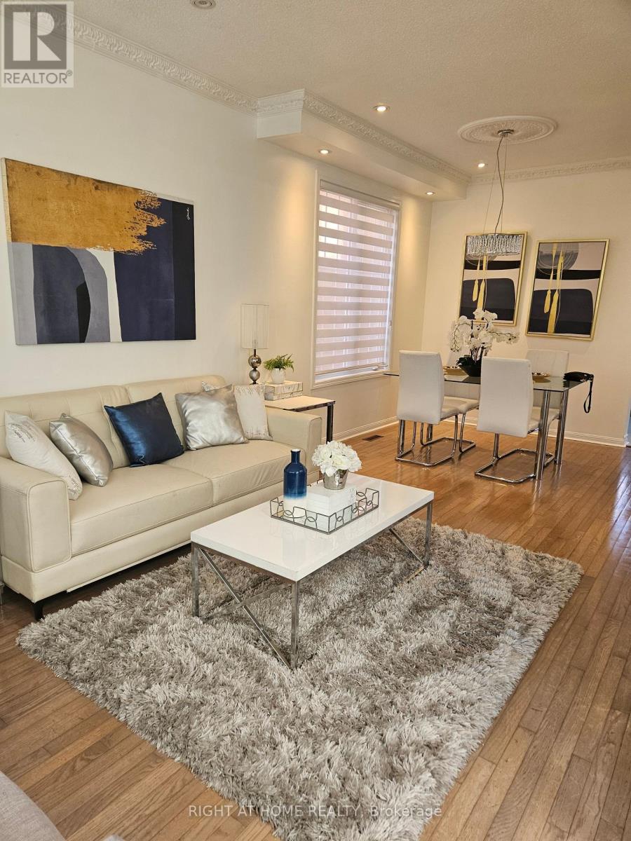8 Santa Maria Trail, Vaughan, Ontario  L6A 2Y7 - Photo 41 - N12311570