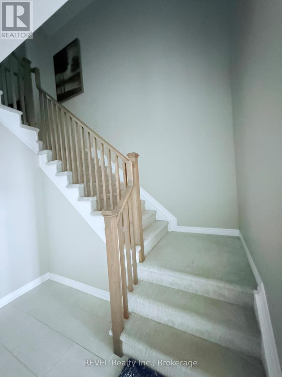 7185 Parsa Street, Niagara Falls (Brown), Ontario  L2H 3T1 - Photo 13 - X12440629
