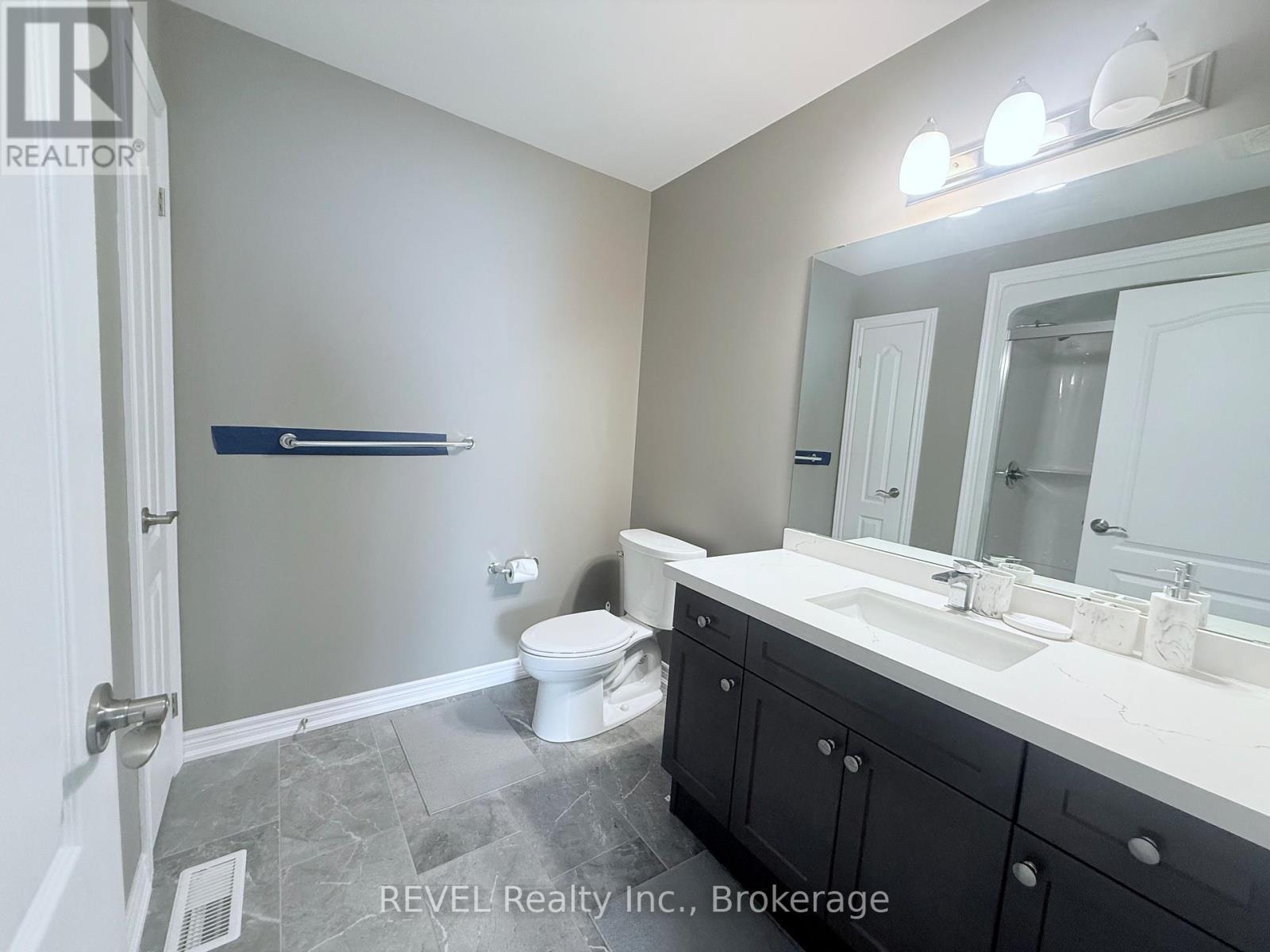 7185 Parsa Street, Niagara Falls (Brown), Ontario  L2H 3T1 - Photo 19 - X12440629