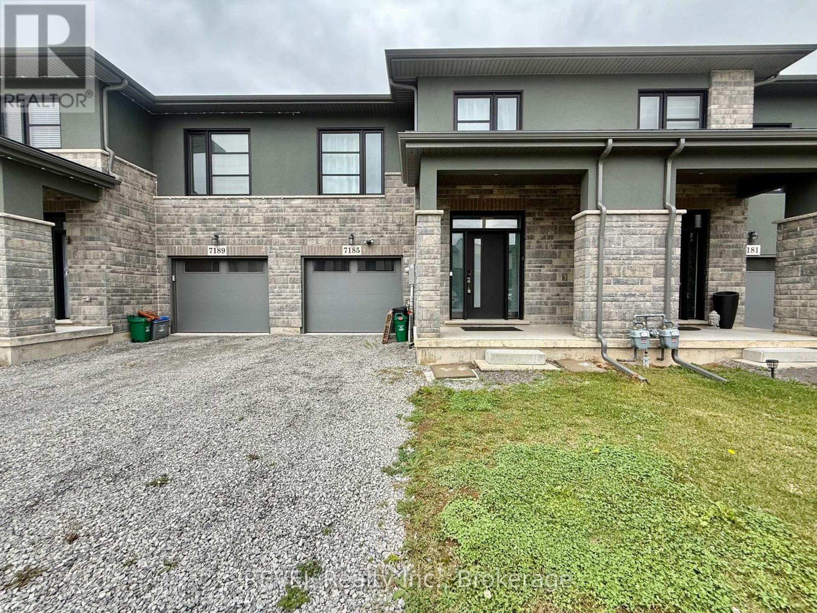 7185 Parsa Street, Niagara Falls (Brown), Ontario  L2H 3T1 - Photo 2 - X12440629