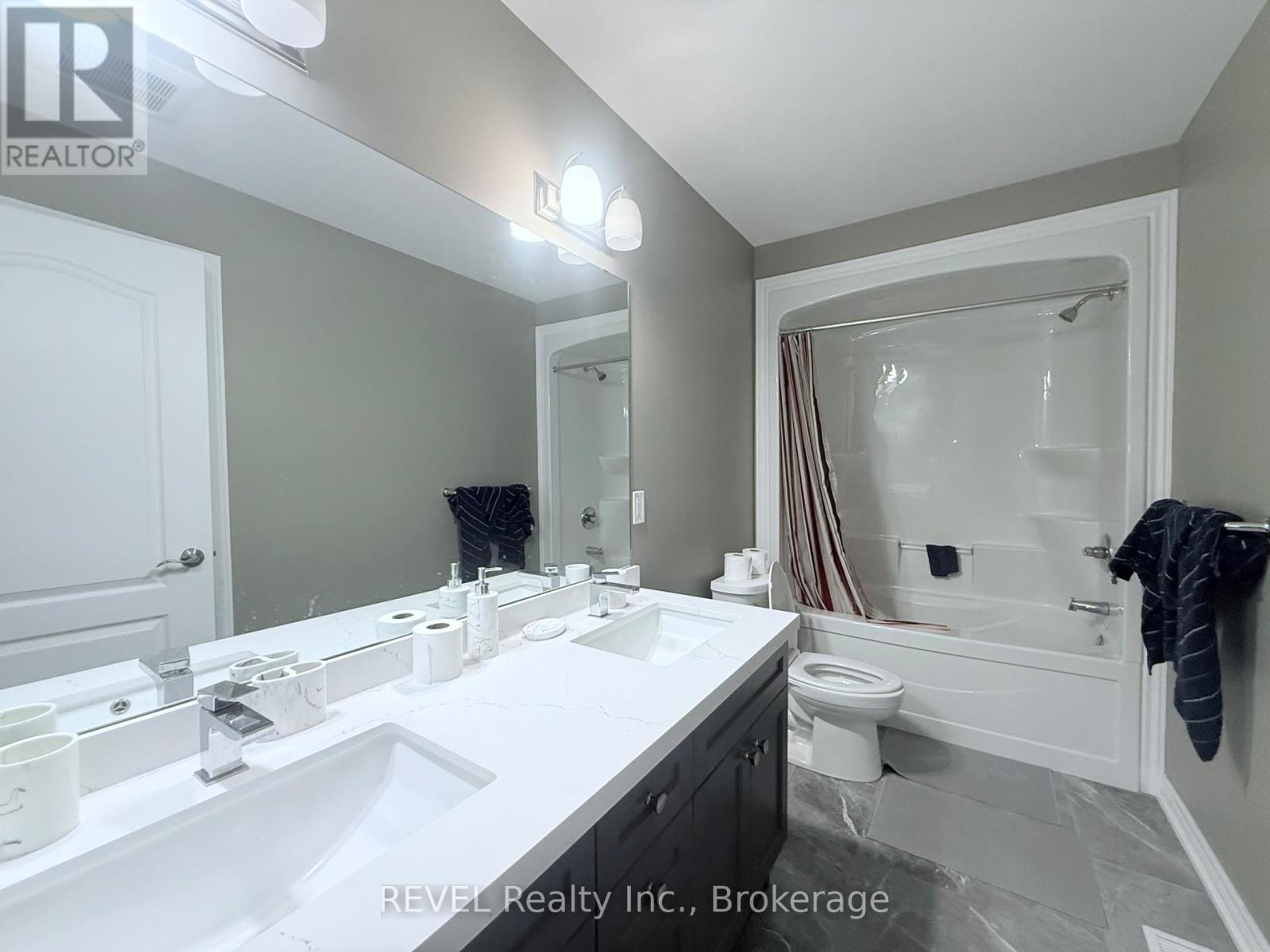 7185 Parsa Street, Niagara Falls (Brown), Ontario  L2H 3T1 - Photo 20 - X12440629