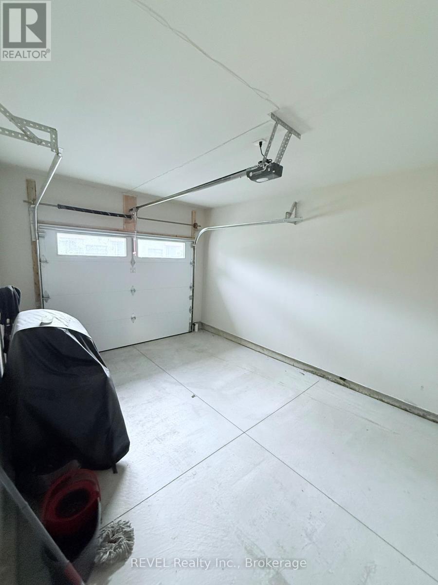 7185 Parsa Street, Niagara Falls (Brown), Ontario  L2H 3T1 - Photo 26 - X12440629