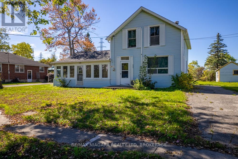2295 Centre Street, Thorold (Port Robinson), Ontario  L0S 1A0 - Photo 1 - X12440642