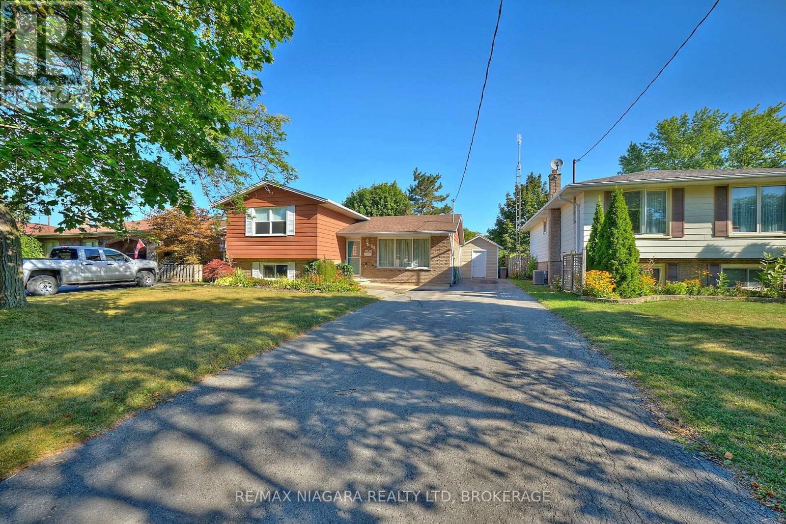 68 Acadia Crescent, St. Catharines (Secord Woods), Ontario  L2P 1H8 - Photo 1 - X12440654