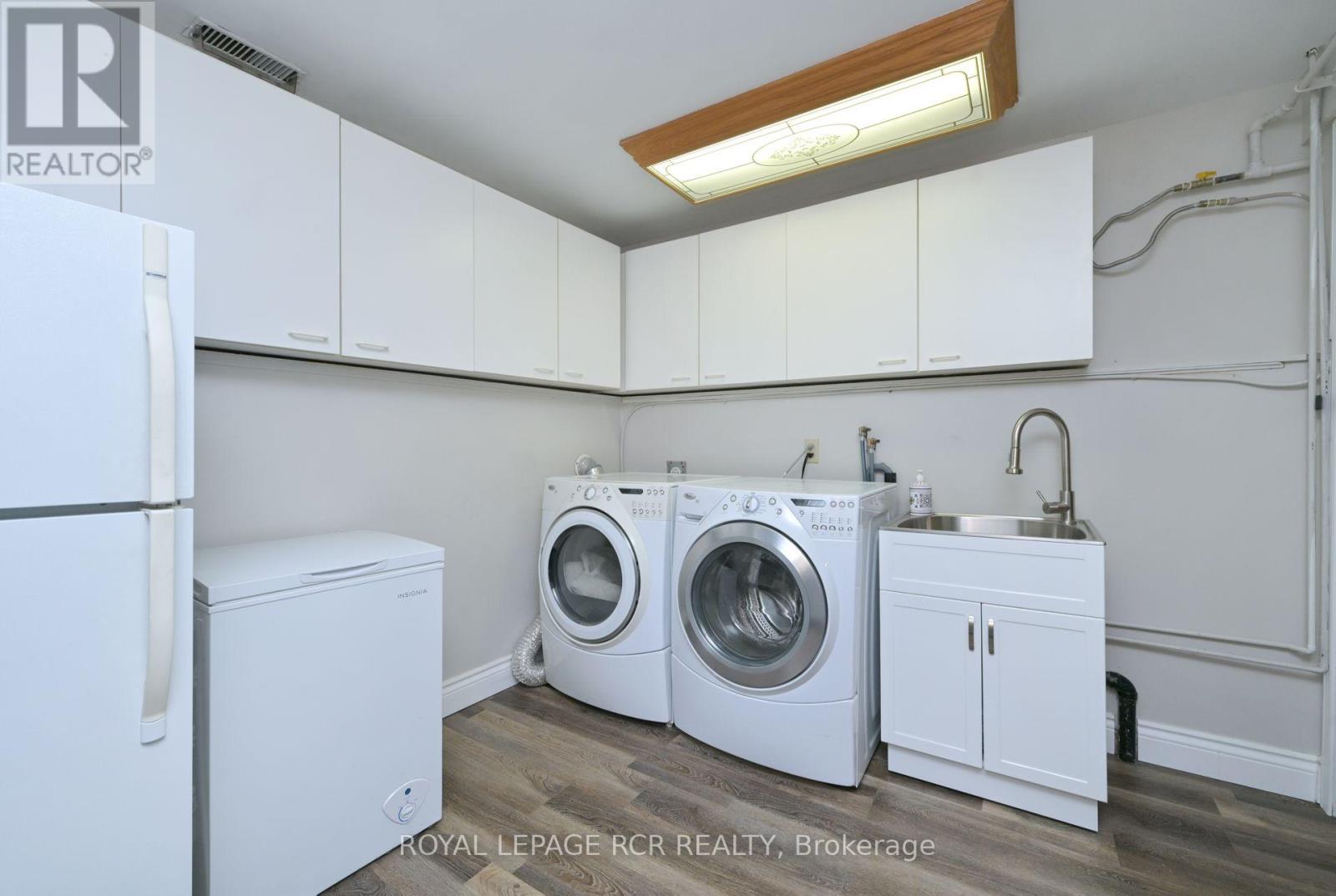 10 Joseph Street, Adjala-Tosorontio, Ontario  L0G 1L0 - Photo 31 - N12440423