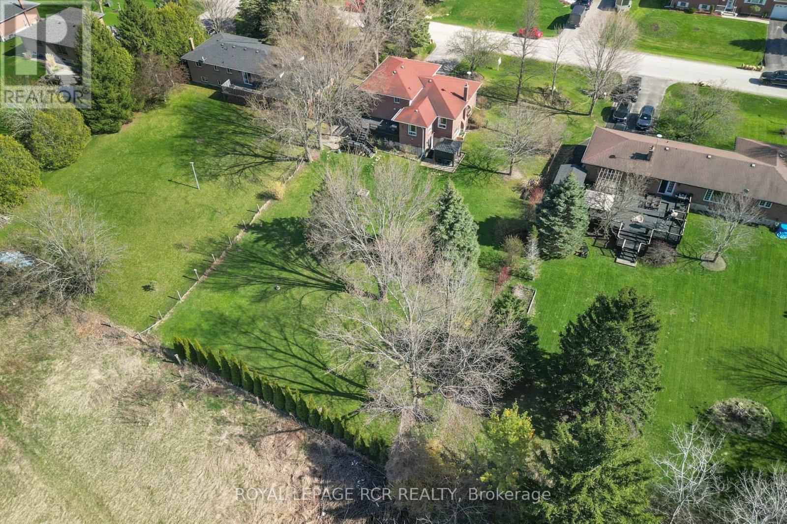 10 Joseph Street, Adjala-Tosorontio, Ontario  L0G 1L0 - Photo 40 - N12440423