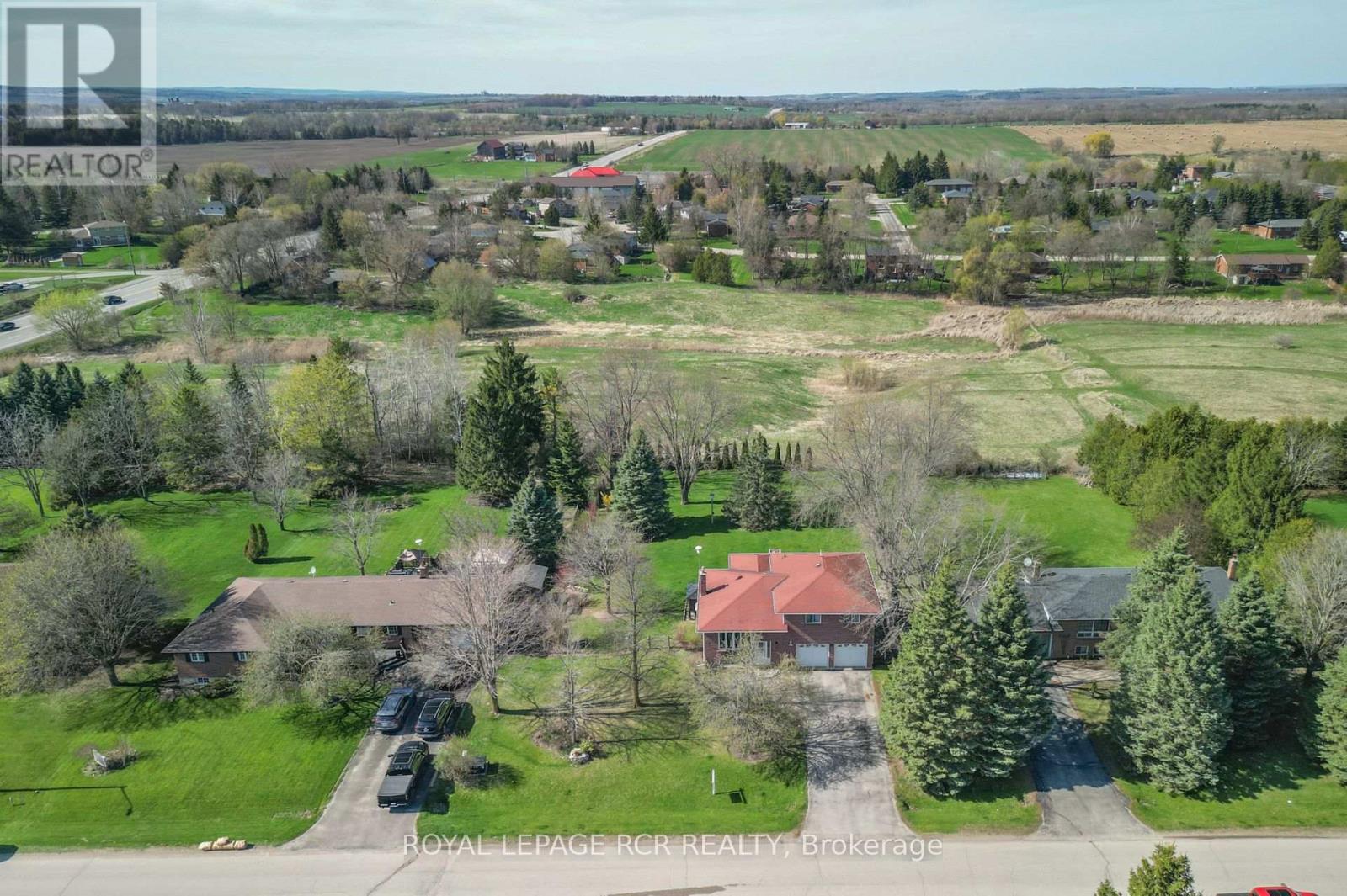 10 Joseph Street, Adjala-Tosorontio, Ontario  L0G 1L0 - Photo 42 - N12440423