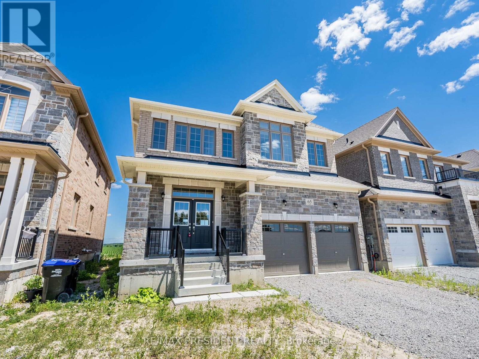 65 Brethet Heights, New Tecumseth, Ontario  L0G 1A0 - Photo 2 - N12440510
