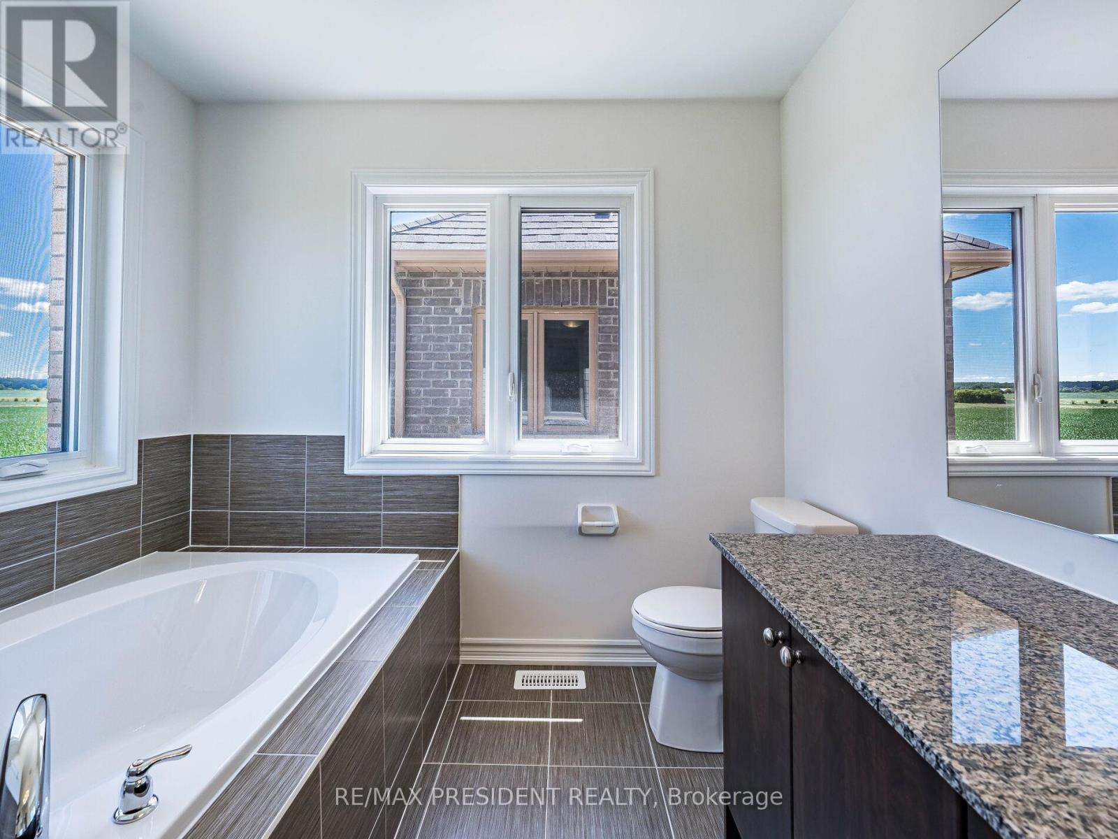 65 Brethet Heights, New Tecumseth, Ontario  L0G 1A0 - Photo 31 - N12440510