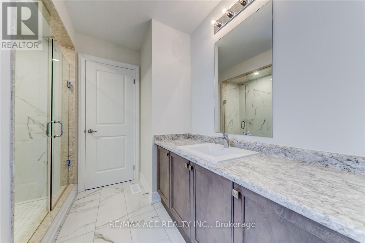Main - 14 Hitching Post, Georgina, Ontario  L4P 0H9 - Photo 27 - N12440513