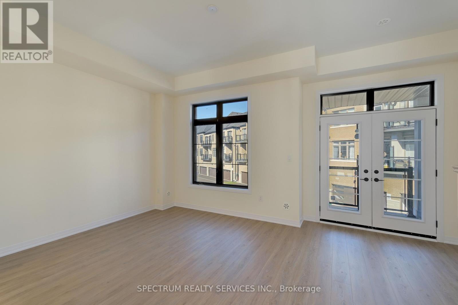 35 De La Roche Drive, Vaughan, Ontario  L4H 5G4 - Photo 15 - N12440563