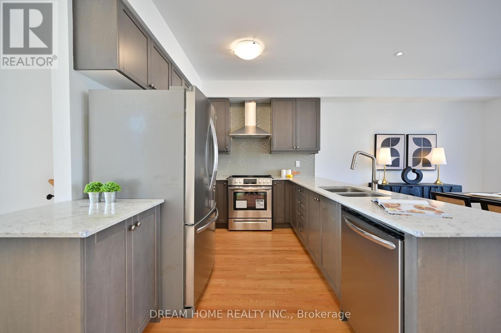 40 Teasel Way, Markham (Unionville), Ontario  L3R 9S3 - Photo 14 - N12440587