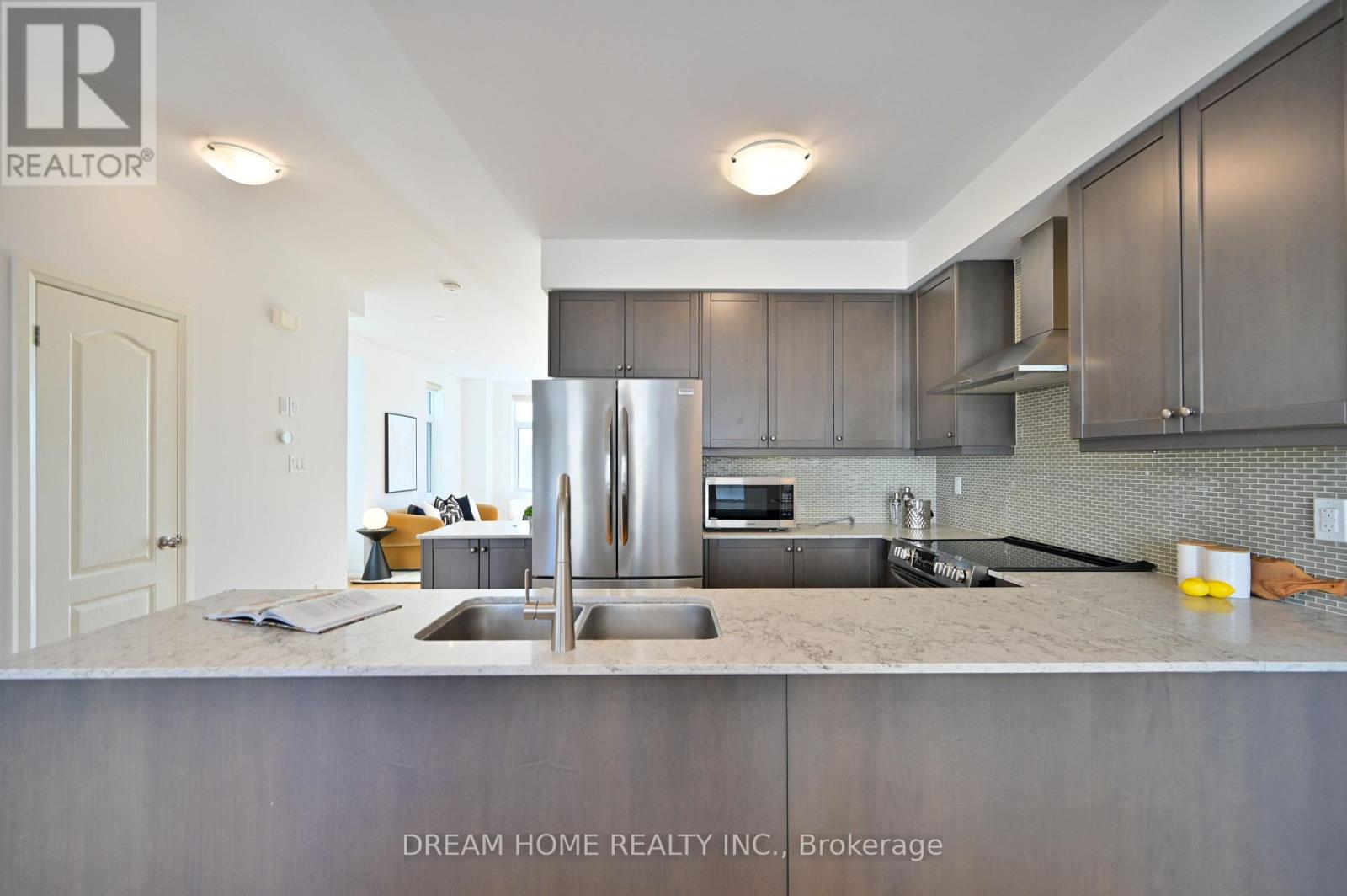40 Teasel Way, Markham (Unionville), Ontario  L3R 9S3 - Photo 15 - N12440587