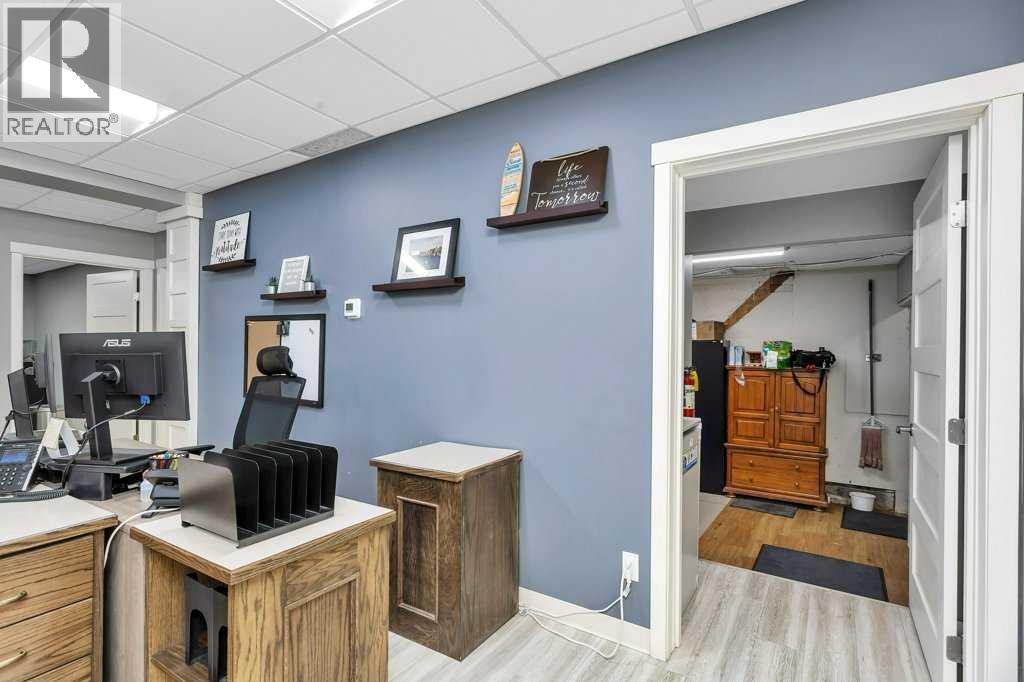 4920 51 Street, Rocky Mountain House, Alberta  T4T 1A2 - Photo 41 - A2205258