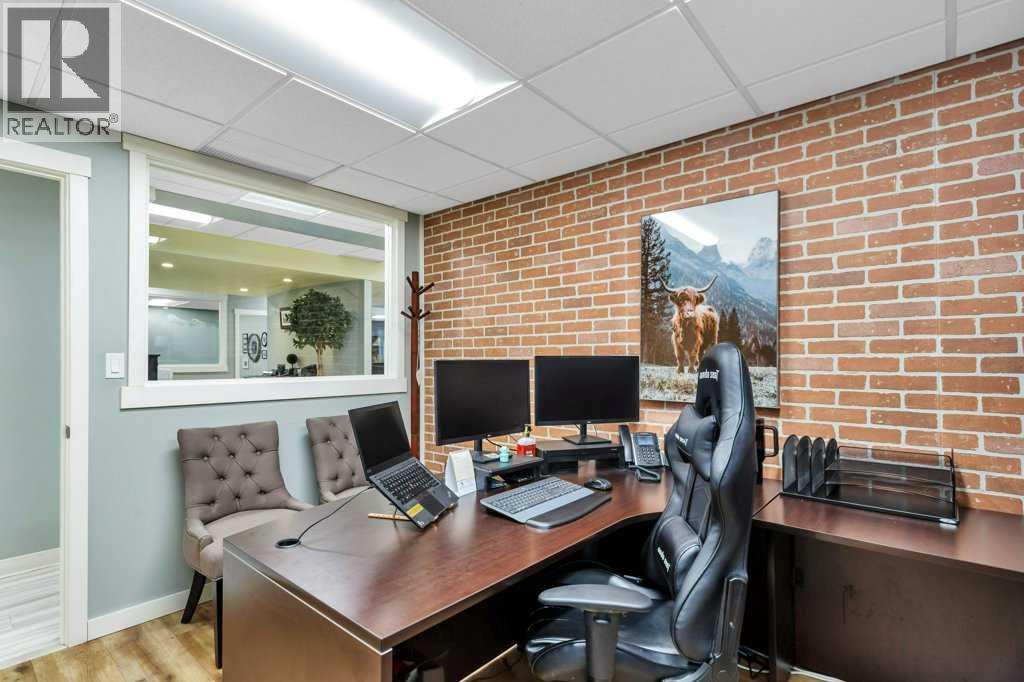 4920 51 Street, Rocky Mountain House, Alberta  T4T 1A2 - Photo 38 - A2205258
