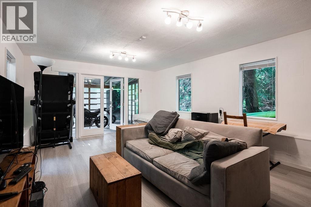 4402 Keith Road, West Vancouver, British Columbia  V7W 2M2 - Photo 24 - R3054528