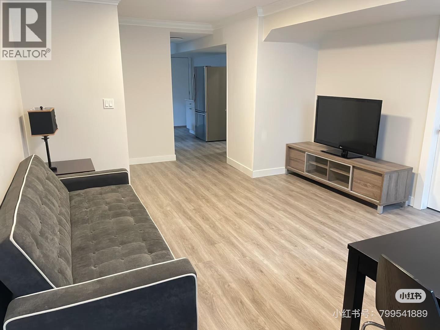 Basement 4821 Carson Place, Burnaby, British Columbia  V5J 2Y6 - Photo 6 - R3054562