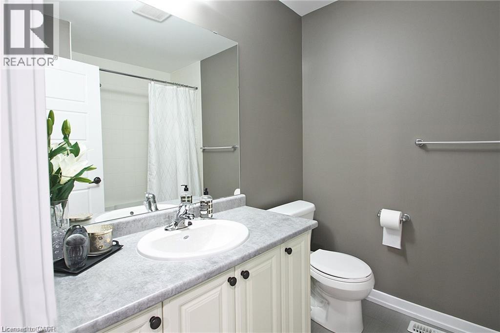 23 Scarletwood Street, Hamilton, Ontario  L8J 0K8 - Photo 33 - 40775691