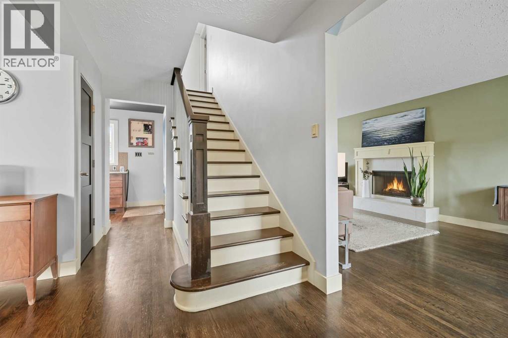 3212 26a Street Sw, Calgary, Alberta  T2E 2E3 - Photo 7 - A2261037