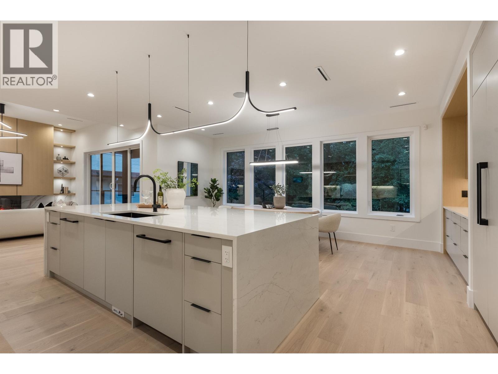1423 Pipeline Place, Coquitlam, British Columbia  V3E 0V4 - Photo 8 - R3053842