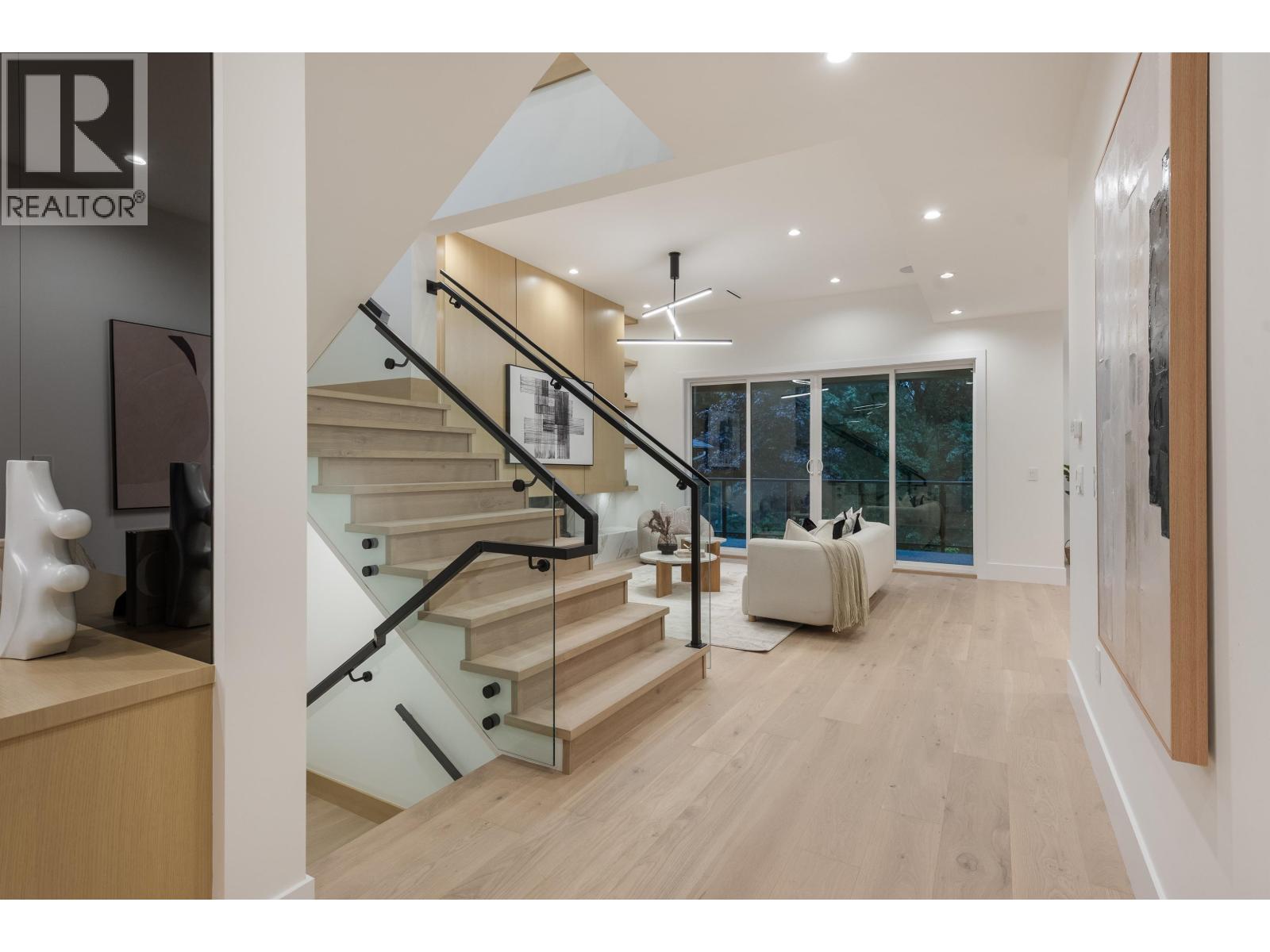 1423 Pipeline Place, Coquitlam, British Columbia  V3E 0V4 - Photo 12 - R3053842