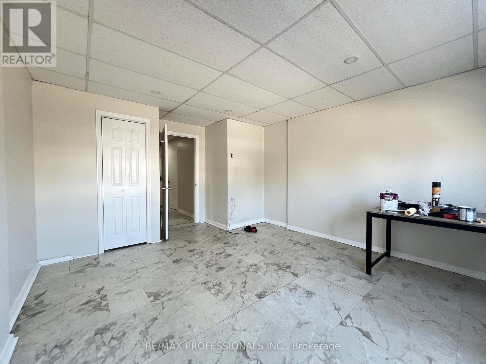 2a - 1185 St Clair Avenue, Toronto, Ontario  M6E 1B5 - Photo 7 - W12440405