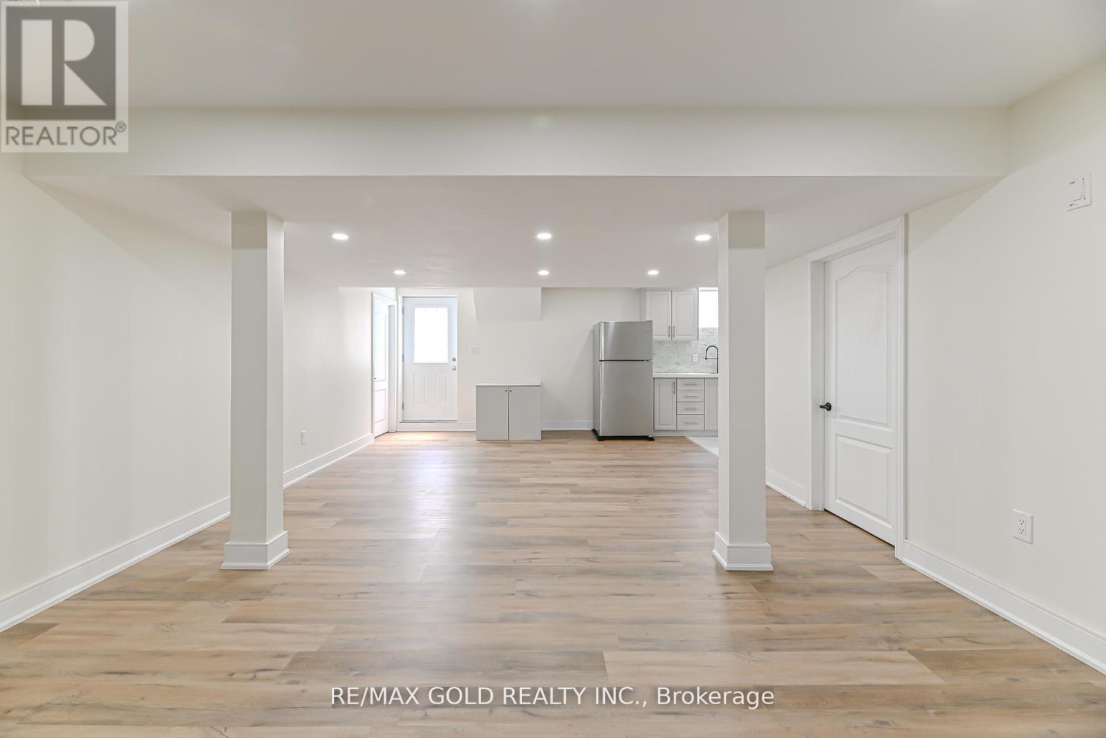 59 Cobriza Crescent, Brampton, Ontario  L7A 5A6 - Photo 30 - W12440406