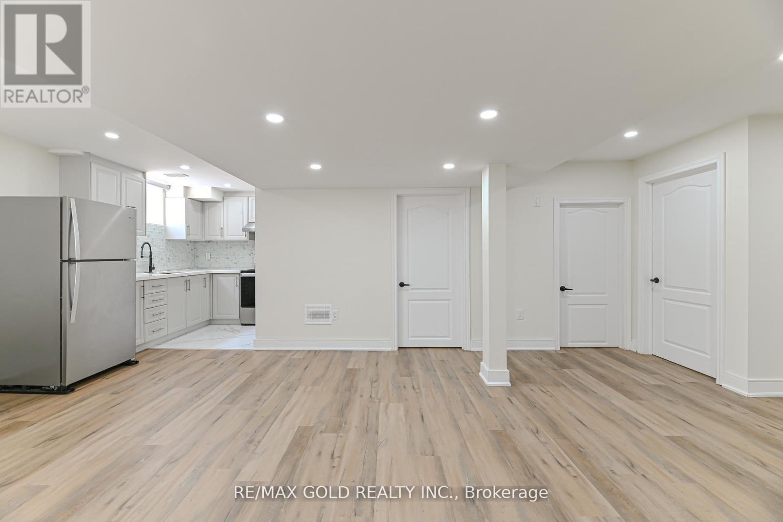 59 Cobriza Crescent, Brampton, Ontario  L7A 5A6 - Photo 31 - W12440406