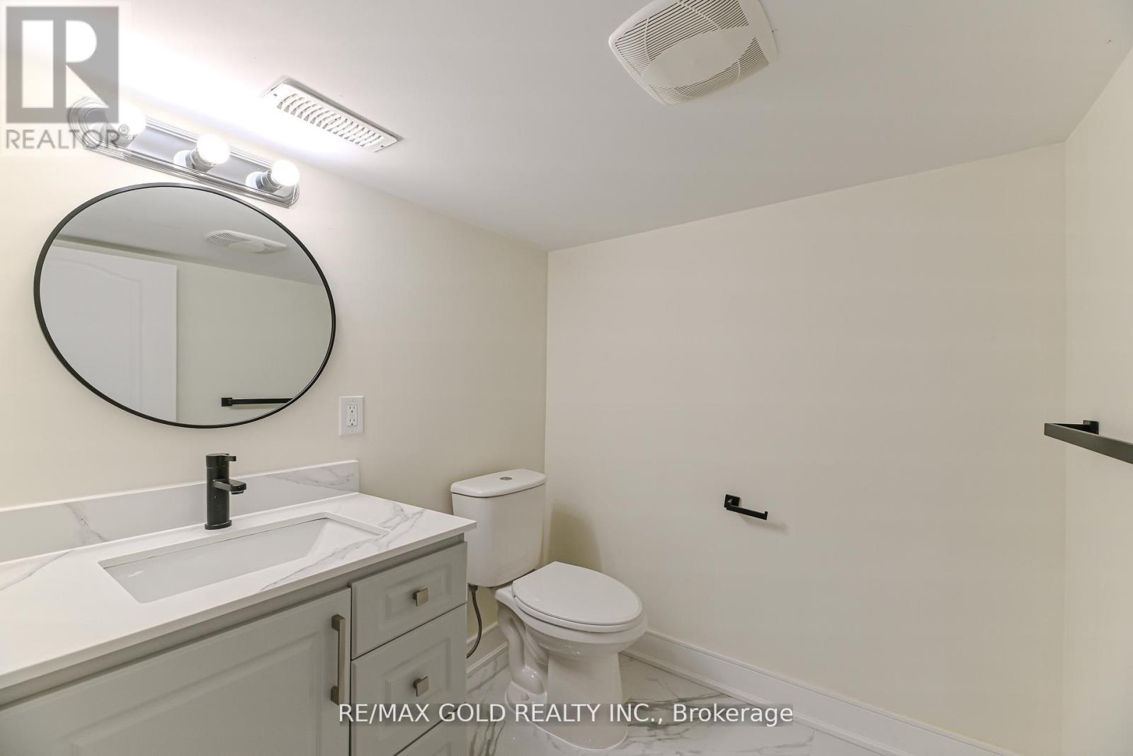 59 Cobriza Crescent, Brampton, Ontario  L7A 5A6 - Photo 36 - W12440406