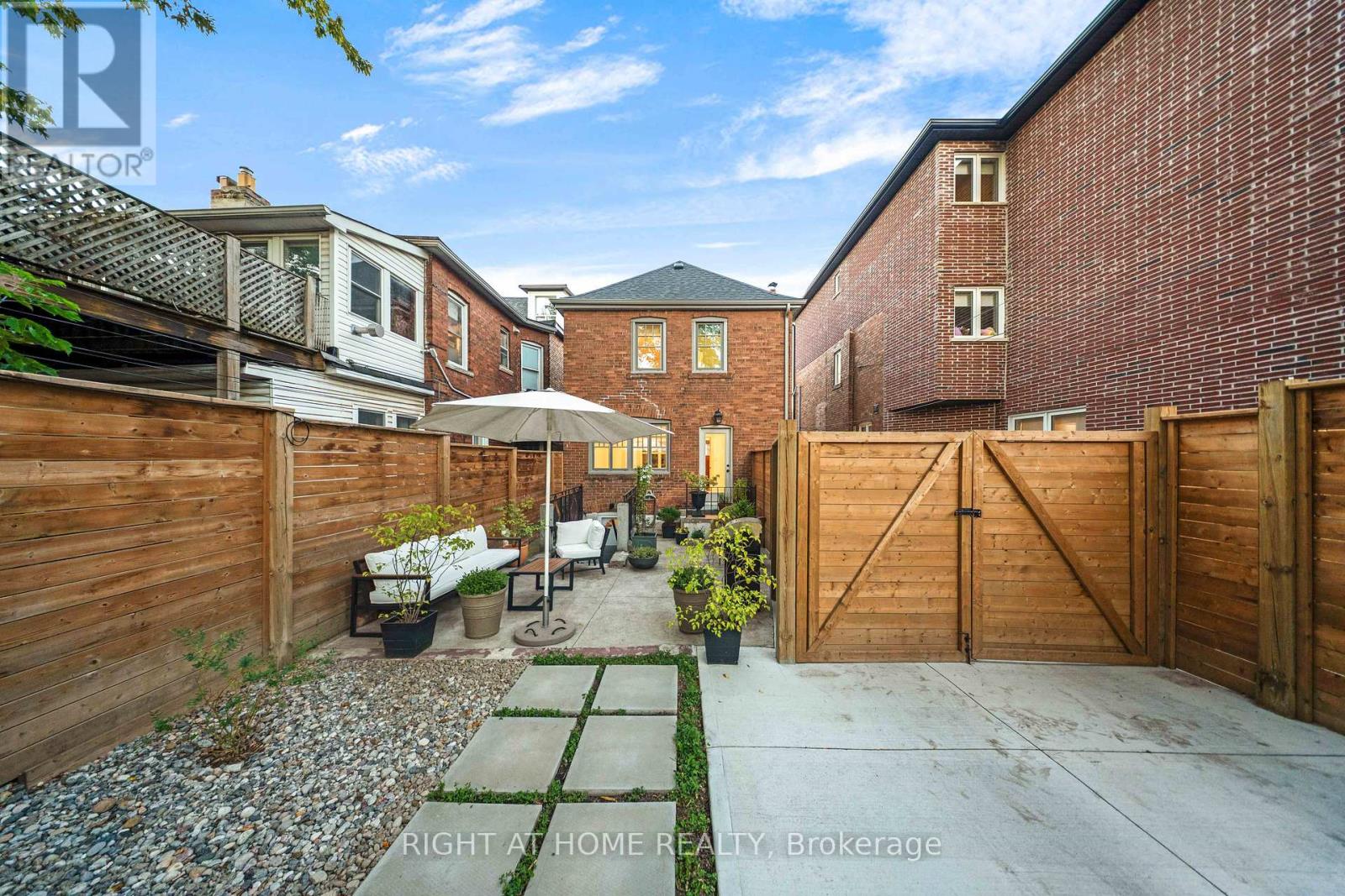 1642 Dufferin Street, Toronto (Corso Italia-Davenport), Ontario  M6H 3L8 - Photo 30 - W12440412