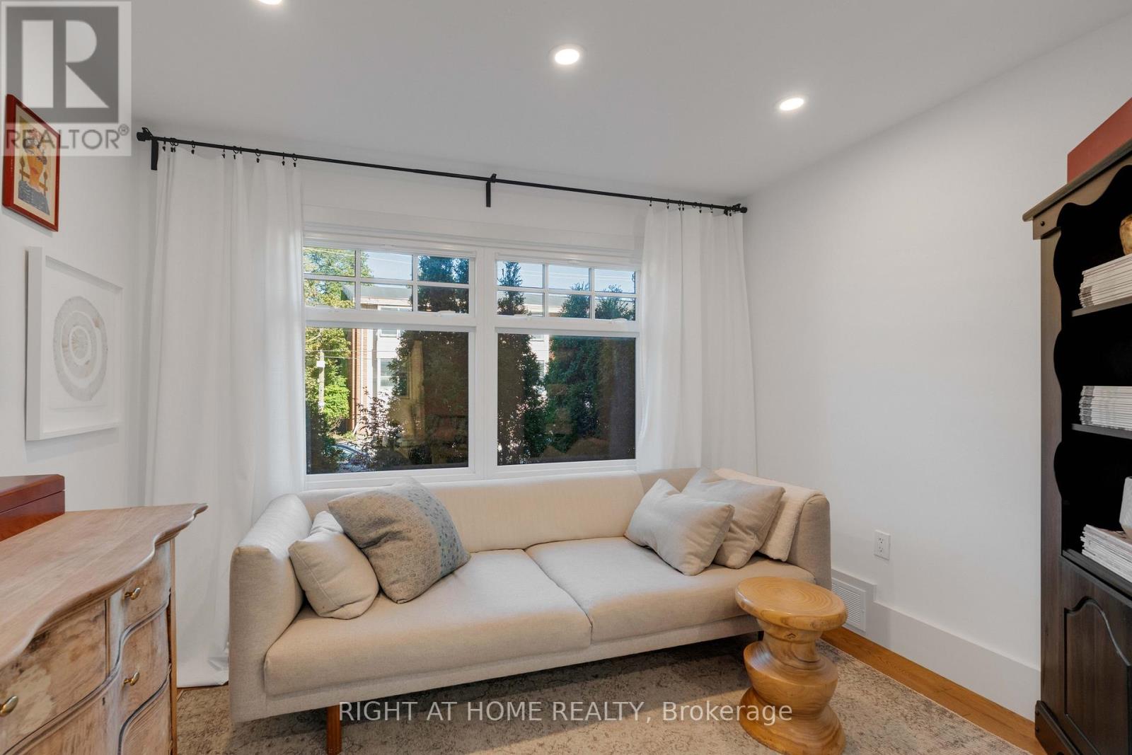 1642 Dufferin Street, Toronto (Corso Italia-Davenport), Ontario  M6H 3L8 - Photo 7 - W12440412
