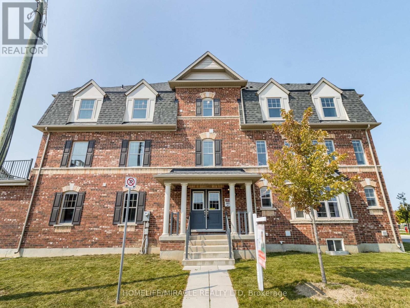 43 FINEGAN CIRCLE, Brampton, Ontario