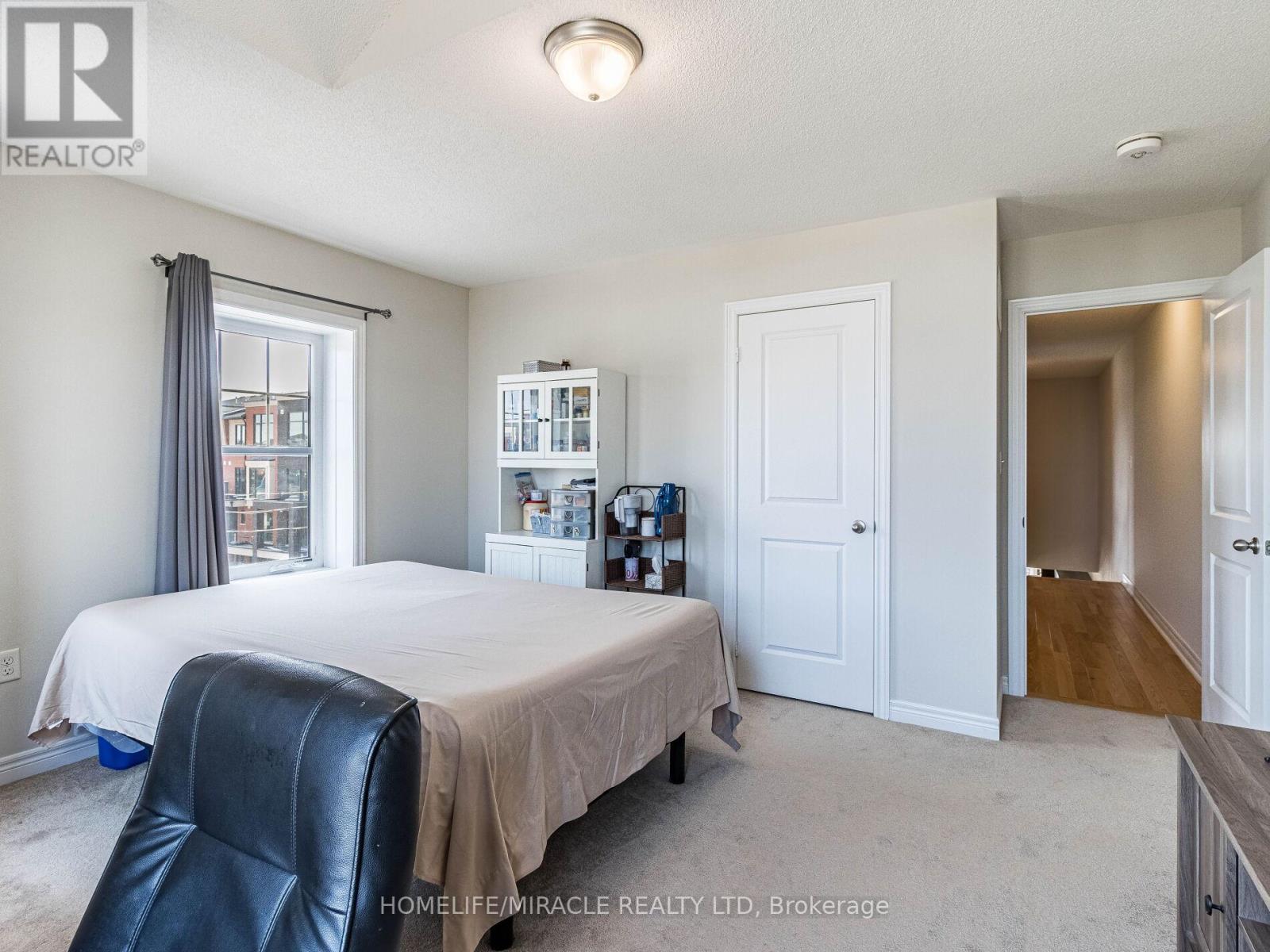 43 Finegan Circle, Brampton, Ontario  L7A 4Z7 - Photo 43 - W12440413