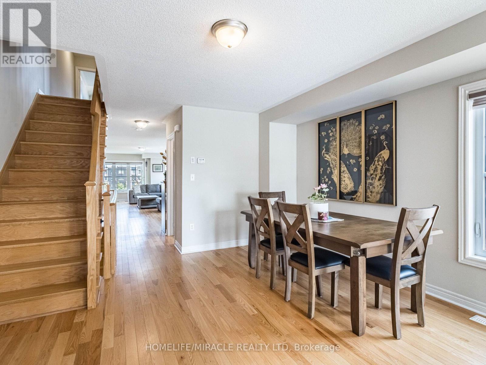 43 Finegan Circle, Brampton, Ontario  L7A 4Z7 - Photo 8 - W12440413