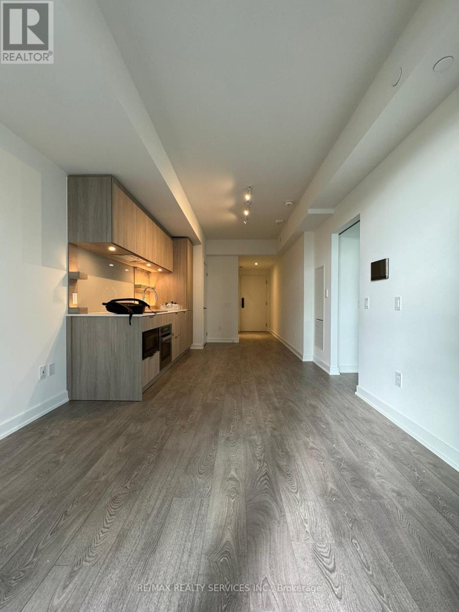 511 - 28 Ann Street, Mississauga, Ontario  L5G 3G1 - Photo 2 - W12440422