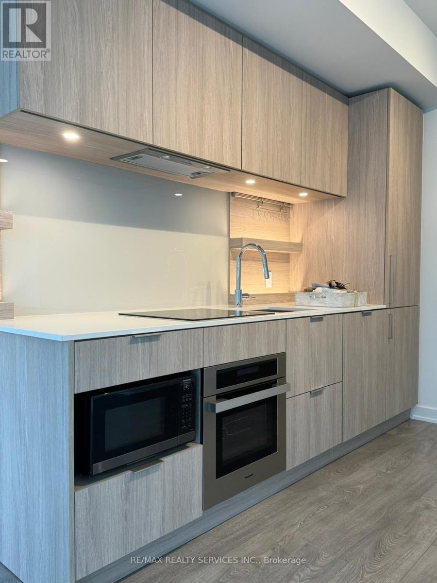 511 - 28 Ann Street, Mississauga, Ontario  L5G 3G1 - Photo 6 - W12440422