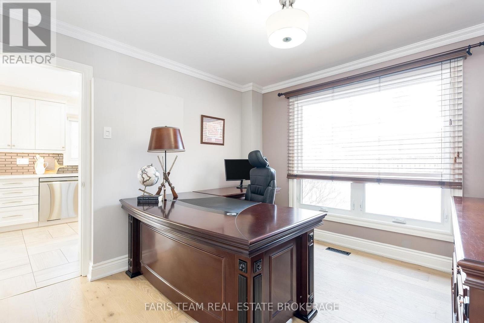 68 Marilyn Street, Caledon, Ontario  L7C 1H5 - Photo 16 - W12440446
