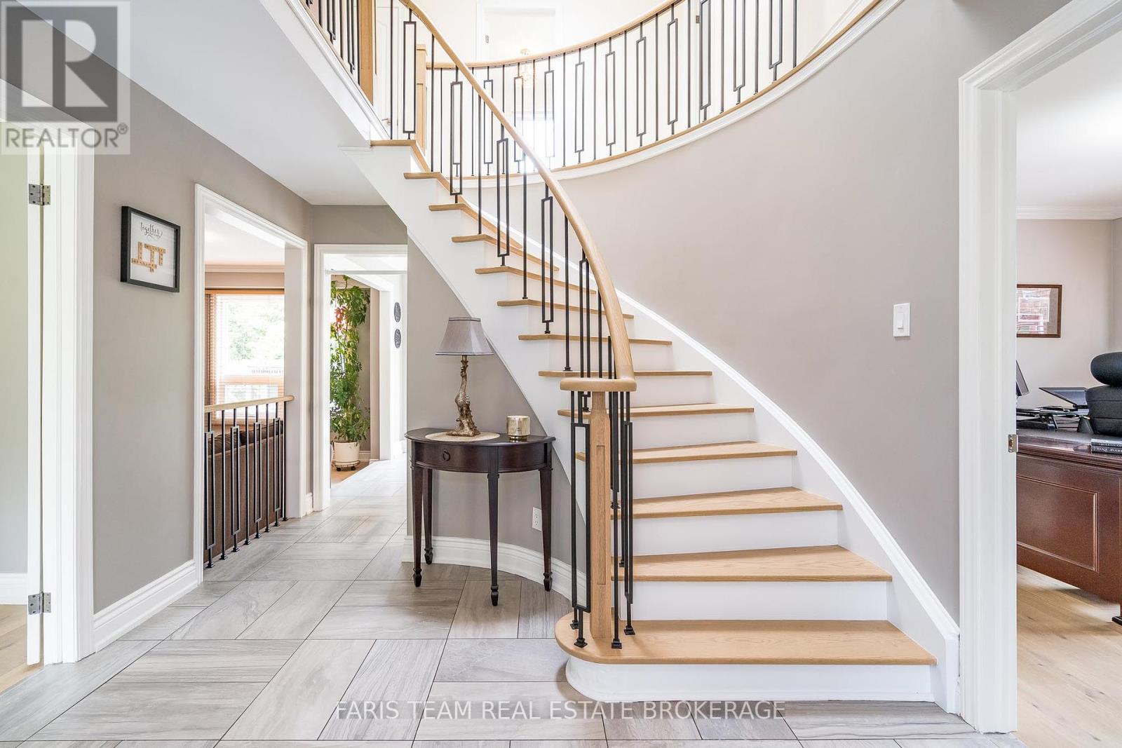 68 Marilyn Street, Caledon, Ontario  L7C 1H5 - Photo 19 - W12440446